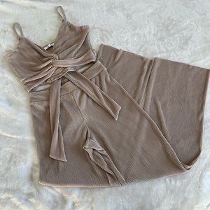 NWT RO&DE XS Coordinated Crop Top and Pants Set